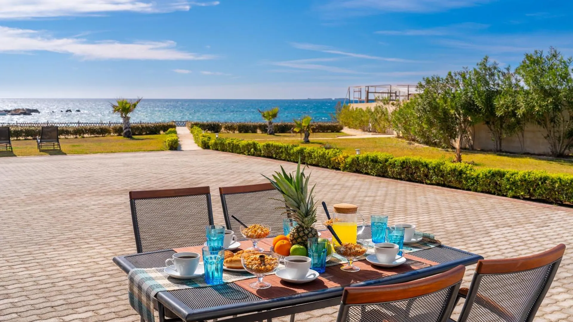 Sandoa Residence - Kapanga & Dilolo Minia Apartment